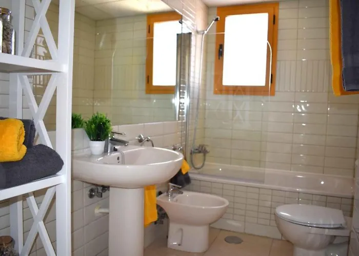 Apartamento Rocasol - *